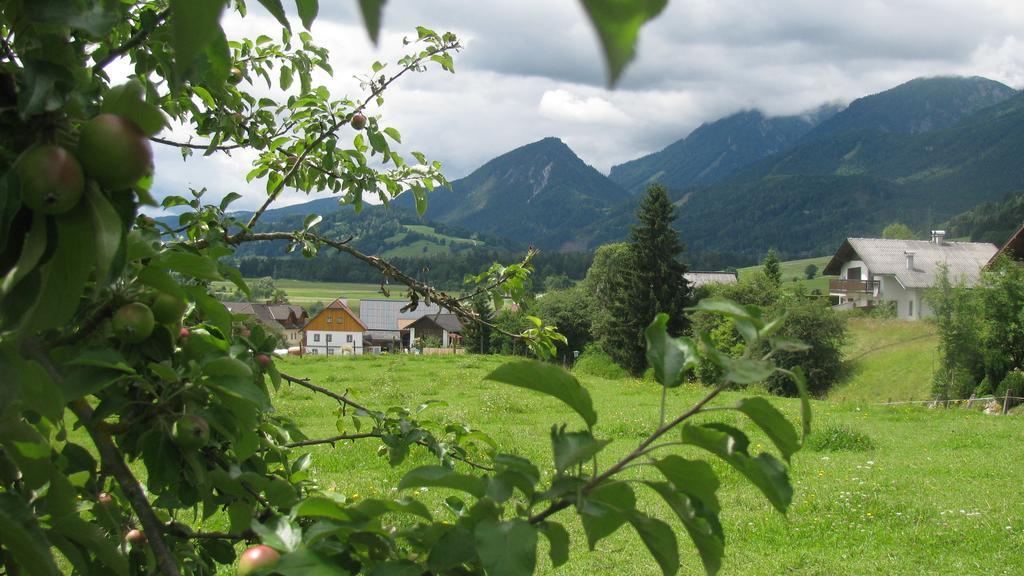 Готель Gaestehaus Zum Steirischen Kuss Айх Екстер'єр фото